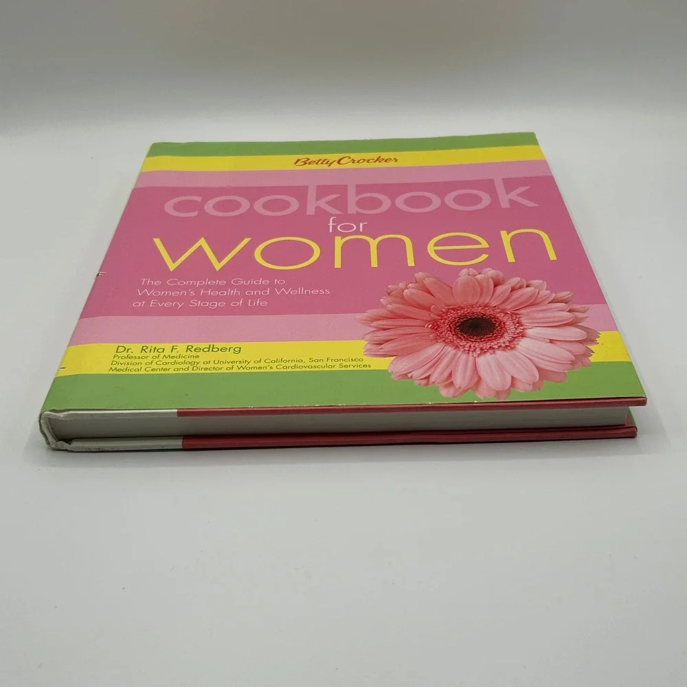 Betty Crocker Cookbook for Women Complete Guide Womens Health Wellness Hardcover